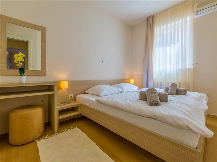 Apartment A13, for 4 persons