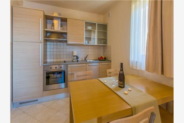Apartment A13, for 4 persons