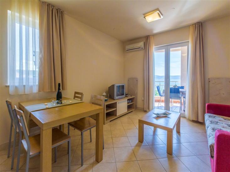 Apartment A13, for 4 persons