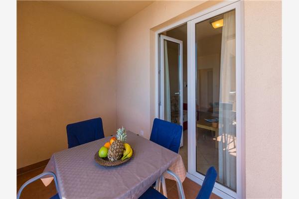 Apartment A13, for 4 persons