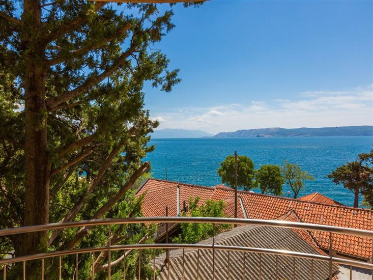 Apartment A13, for 4 persons