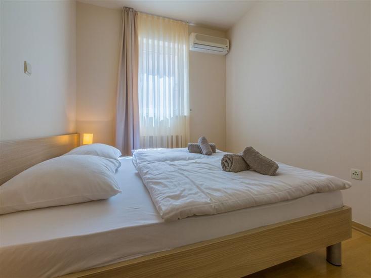 Apartment A14, for 4 persons