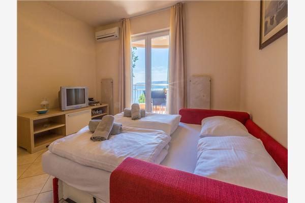 Apartment A14, for 4 persons