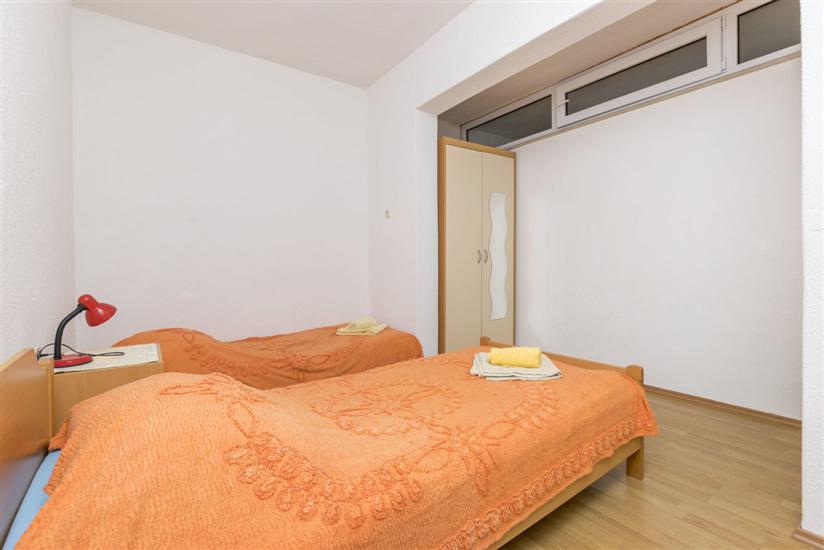 Apartment A1, for 6 persons