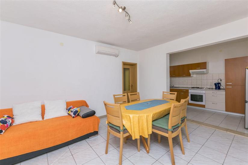 Apartman A1, na 6 osebe