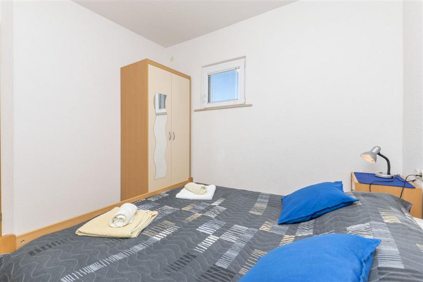 Apartment A1, for 6 persons