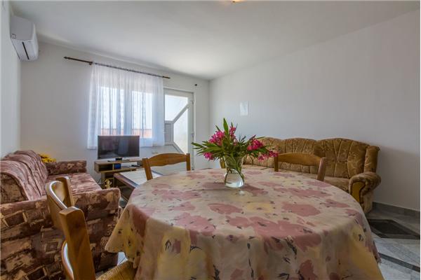 Apartment A4, for 2 persons