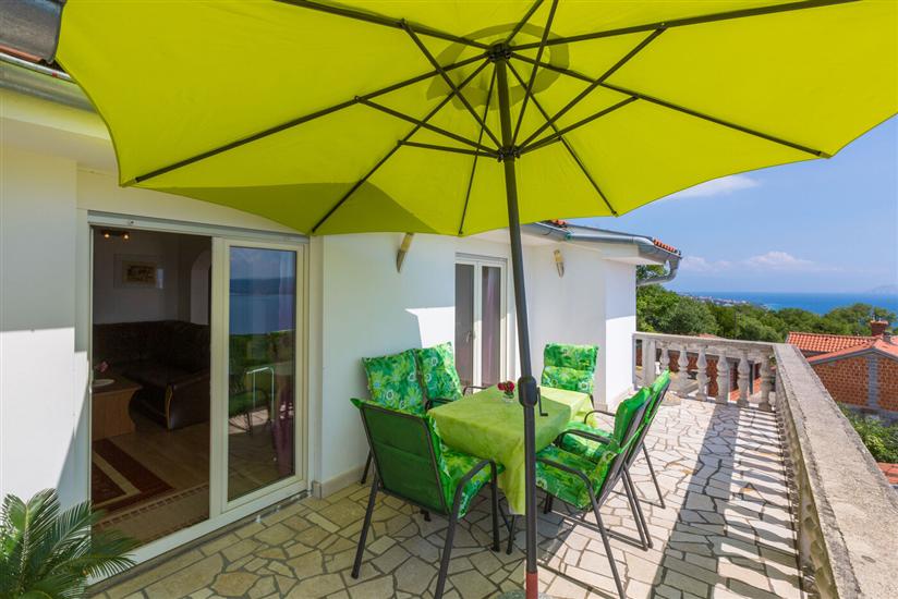 Apartment A6, for 4 persons