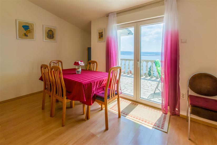 Apartment A6, for 4 persons