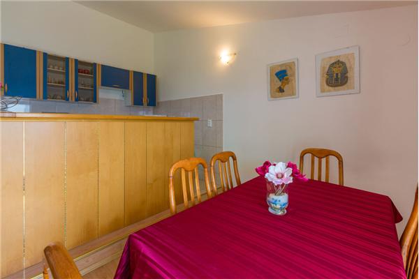 Apartment A6, for 4 persons
