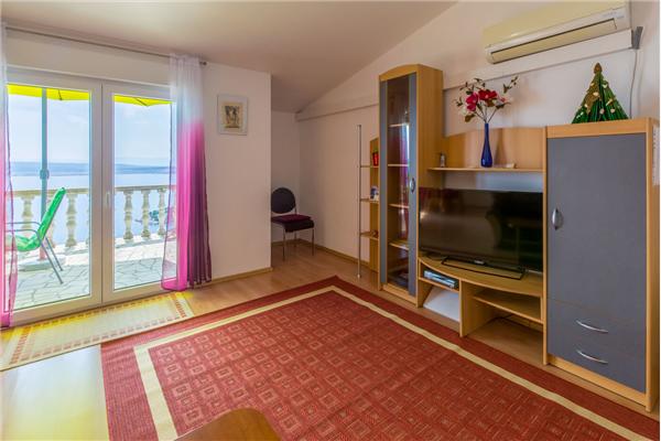 Apartment A6, for 4 persons