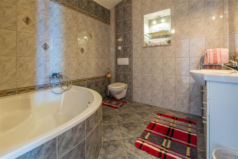 Apartment A6, for 4 persons