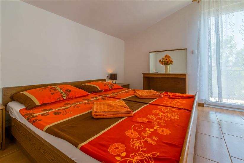 Apartment A8, for 4 persons