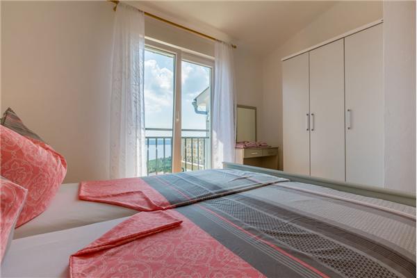 Apartment A8, for 4 persons