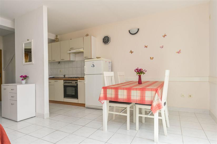 Apartment A1, for 4 persons