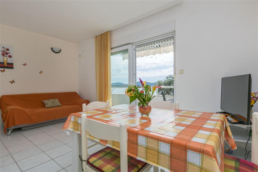 Apartment A2, for 4 persons