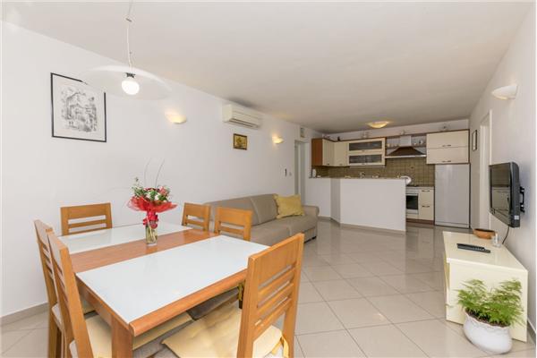 Apartment A1, for 4 persons