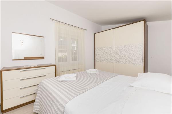 Apartment A2, for 4 persons