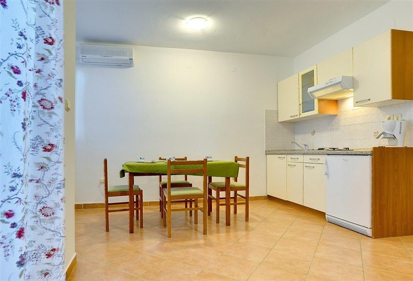 Apartman A2, na 3 osebe