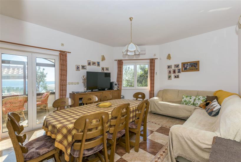 House K1, for 8 persons