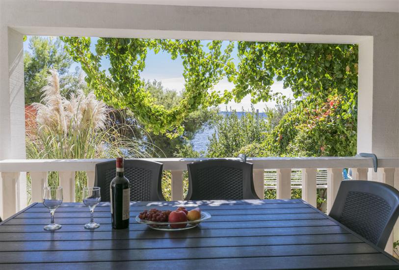 Apartment A2, for 4 persons