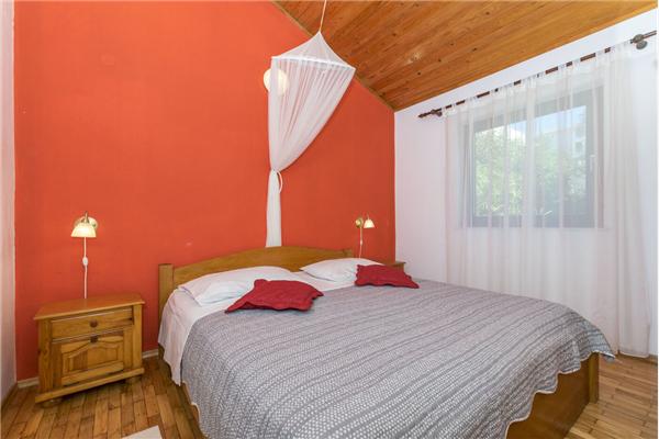 Apartment A1, for 6 persons