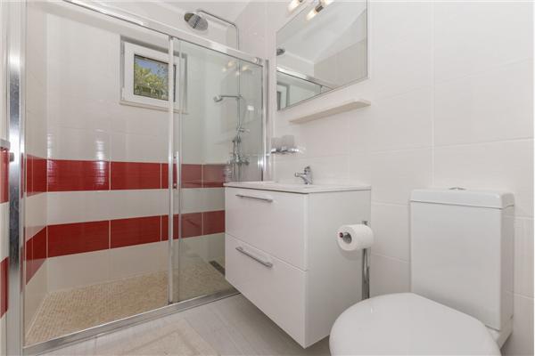 Apartment A1, for 6 persons