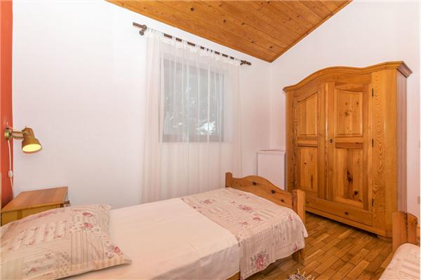 Apartment A1, for 6 persons