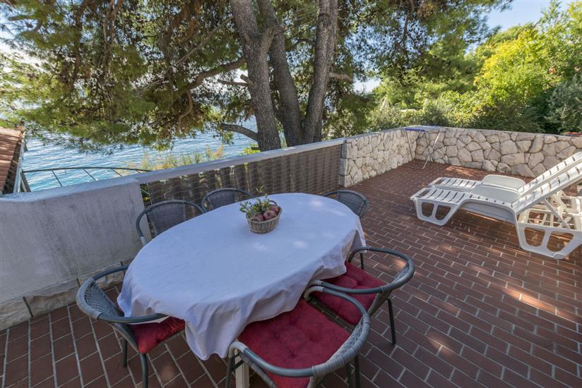 Apartment A1, for 6 persons