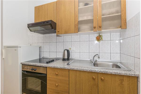Apartment A2, for 6 persons