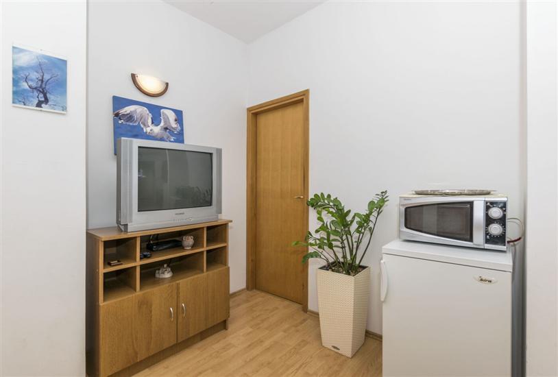 Apartment A2, for 6 persons