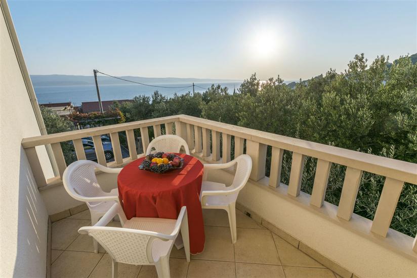 Apartment A2, for 6 persons