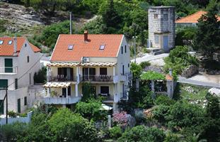 Apartament - Splitska - wyspa Brac