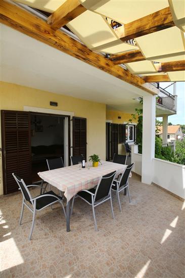 Apartment A1, for 6 persons