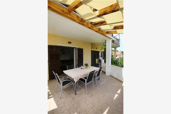 Apartment A1, for 6 persons