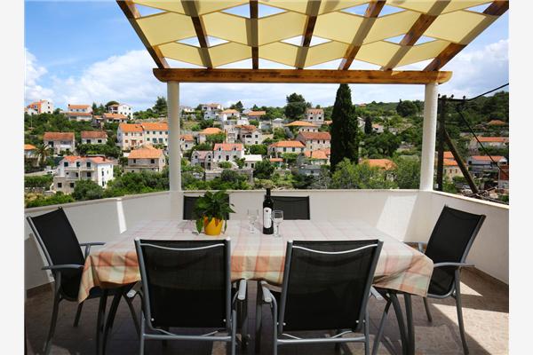 Apartment A1, for 6 persons