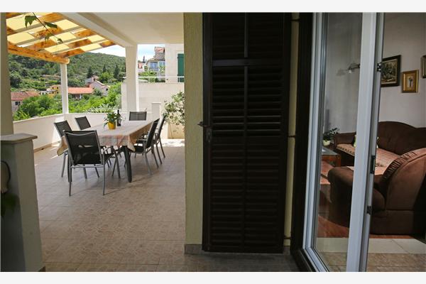 Apartment A1, for 6 persons