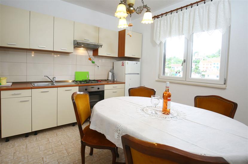 Apartment A1, for 6 persons
