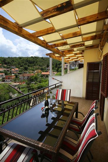 Apartment A2, for 5 persons