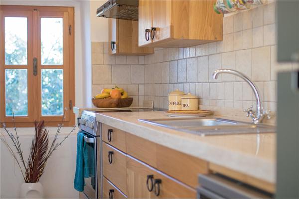 House A1, for 14 persons