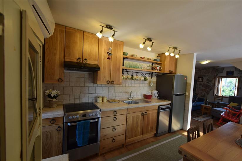 House A1, for 14 persons