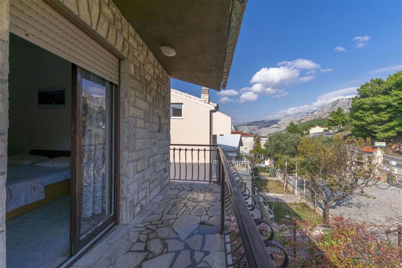 Apartment A4, for 3 persons