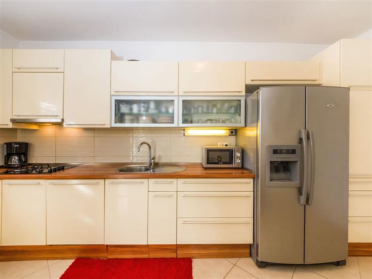 House K1, for 10 persons