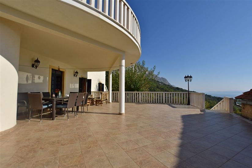 House K1, for 8 persons