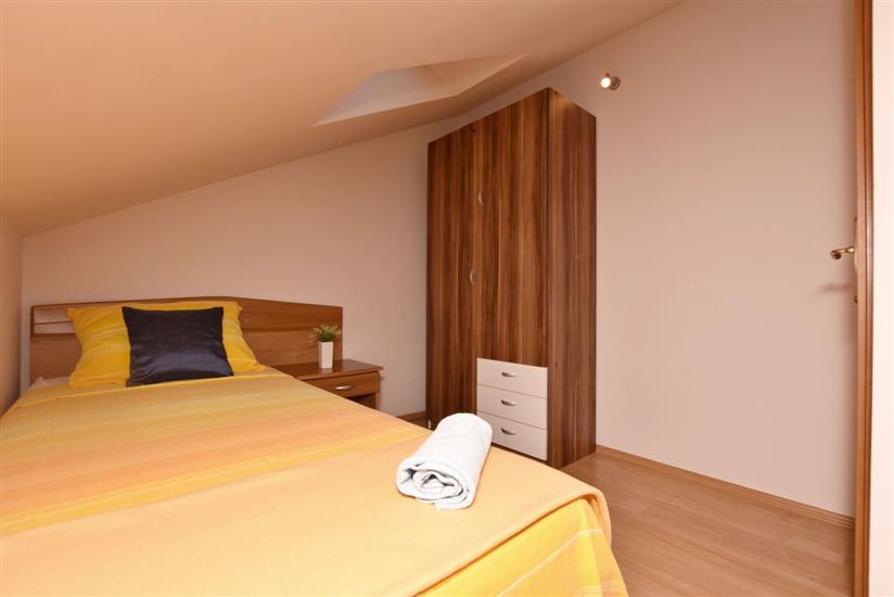 House K1, for 8 persons