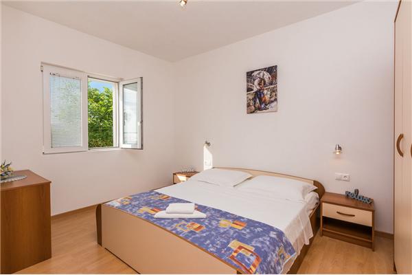 Apartment A1, for 4 persons