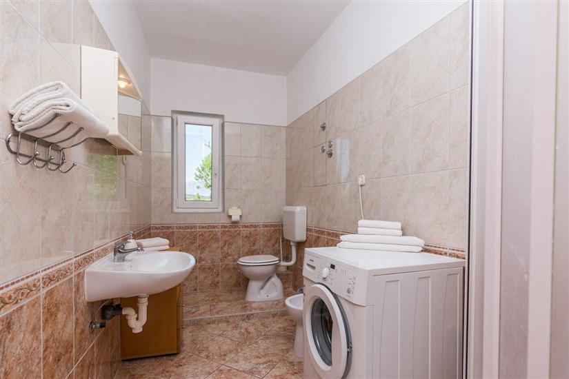 Apartment A3, for 7 persons