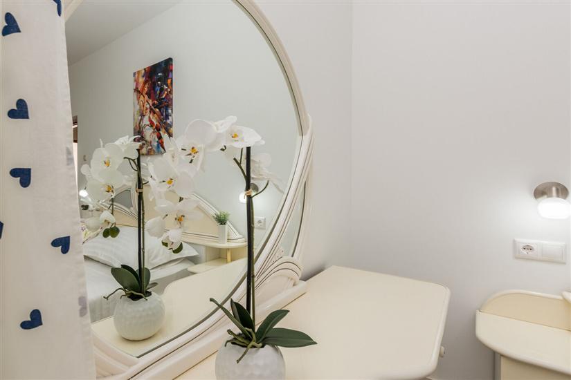 Apartment A3, for 7 persons