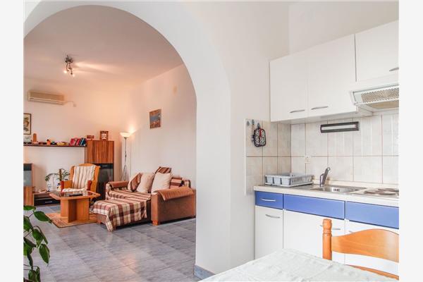 Apartment A2, for 3 persons