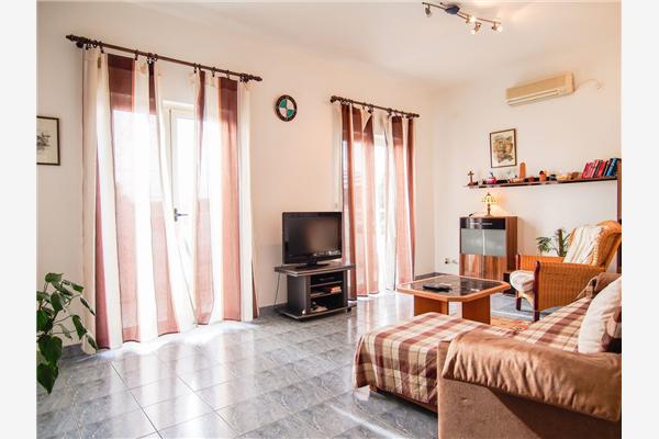 Apartment A2, for 3 persons